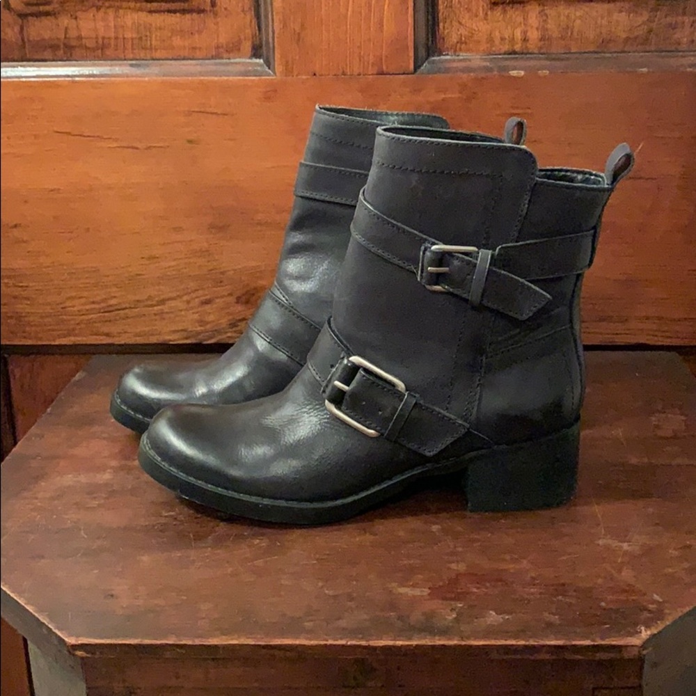 Lucky Brand boots